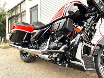 Harley-Davidson Street Glide FLHXSE1800 2024