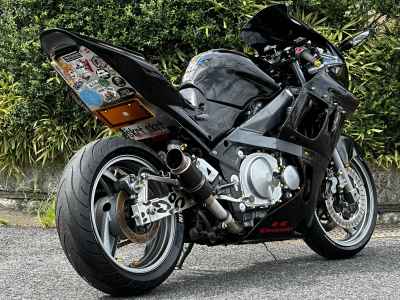 Kawasaki ZZR400 2005
