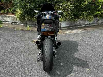 Kawasaki ZZR400 2005