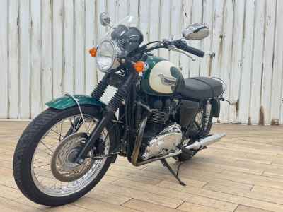 Triumph Bonneville T100 2009