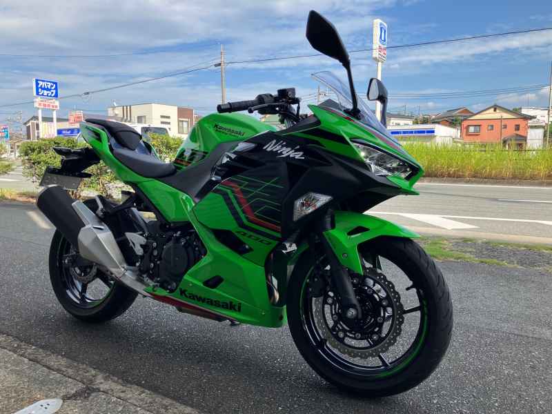 Kawasaki Ninja 400 2025