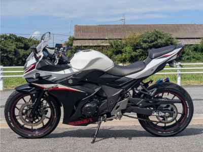 Suzuki GSX250R