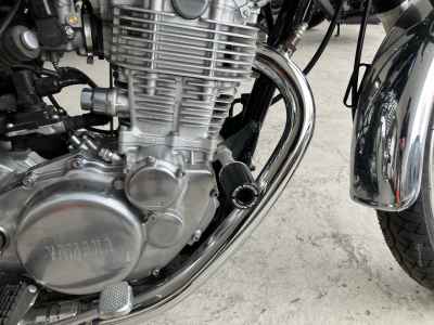 Yamaha SR400 2022
