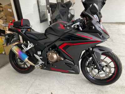 Honda CBR400R 2021