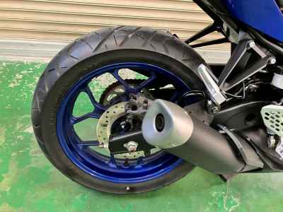 Yamaha YZF-R25 2016