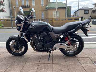 Honda CB400SF 2022