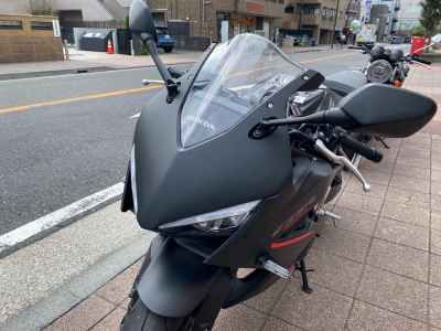 Honda CBR650R E-Clutch 2024