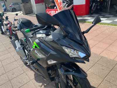 Kawasaki Ninja 250 2023