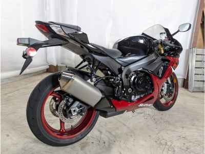 Suzuki GSX-R750 2019