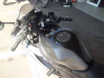 Yamaha YZF-R25 2016