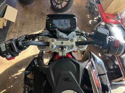 BMW G310R 2023