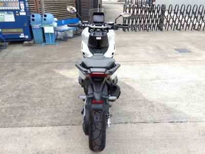 Honda X-Adv 750 2025