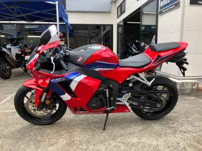 Honda CBR600RR 2021