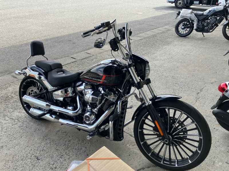 Harley-Davidson Breakout FXBR1750 2023