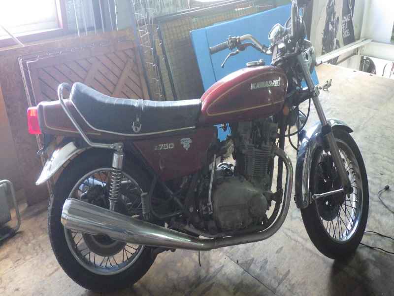 Kawasaki Z750