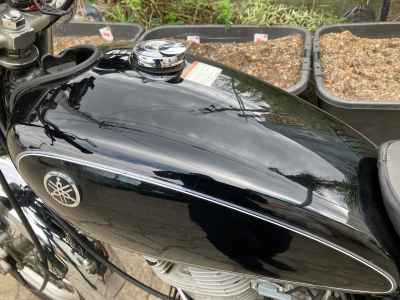 Yamaha SR400 2005