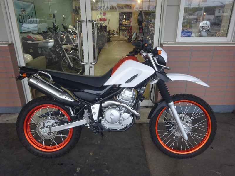 Yamaha XT250 Serow 2018