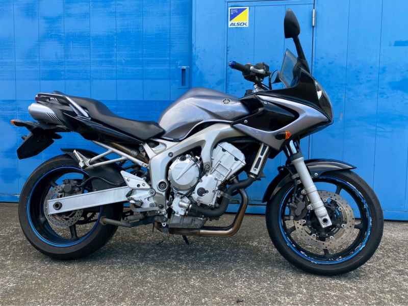 Yamaha FZ6 Fazer S 2005