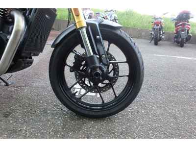 Triumph Speed 400 2024