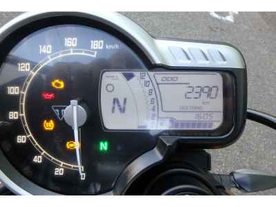 Triumph Speed 400 2024