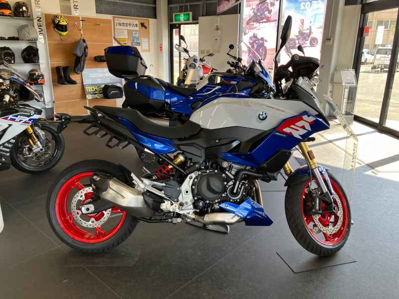 BMW F900XR 2025
