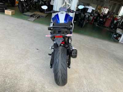 BMW F900R 2025