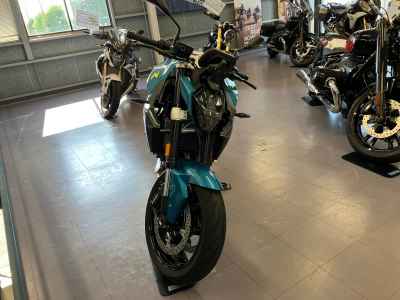 BMW F900R 2025