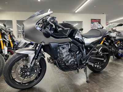 Honda Hawk 11 2022