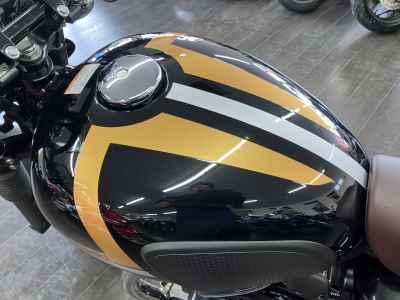 Kawasaki W800 2022