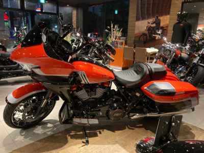 Harley-Davidson Road Glide FLTRXSE1923 CVO 2025