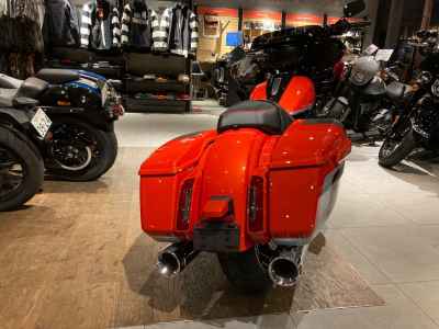 Harley-Davidson Road Glide FLTRXSE1923 CVO 2025