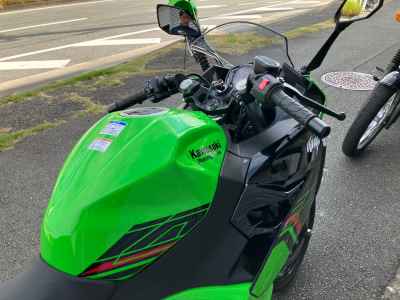 Kawasaki Ninja 400 2025
