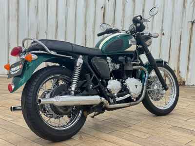 Triumph Bonneville T100 2009