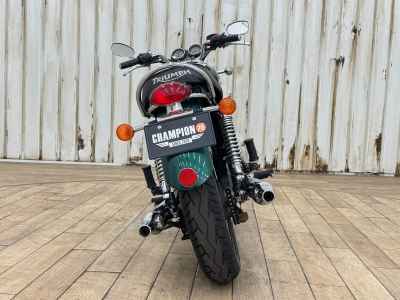 Triumph Bonneville T100 2009