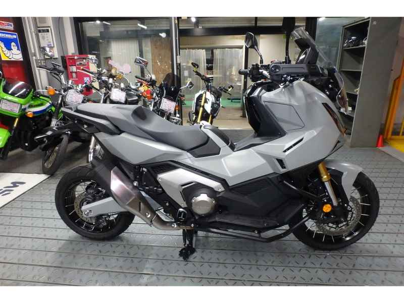 Honda X-Adv 750 2025