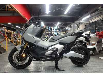 Honda X-Adv 750 2025