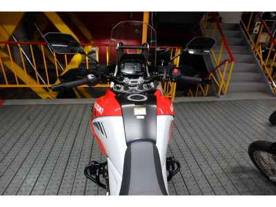Suzuki V-Strom 1050 2021