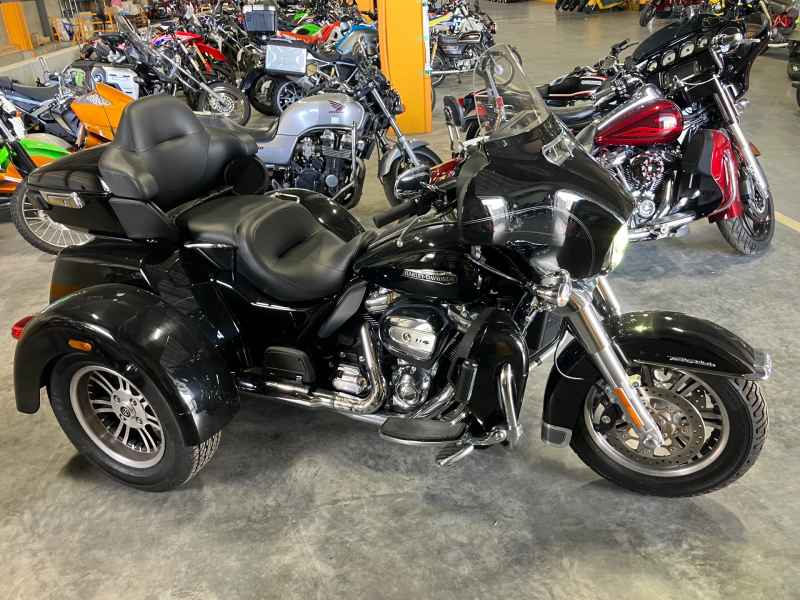 Harley-Davidson Electra Glide FLHTCU1870 Trike 2021