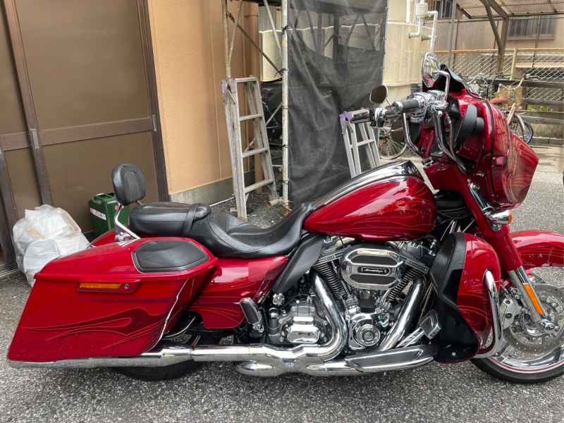 Harley-Davidson Street Glide FLHXSE1800 CVO 2015