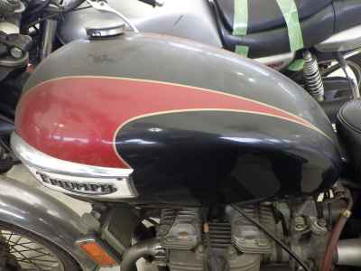 Triumph T150