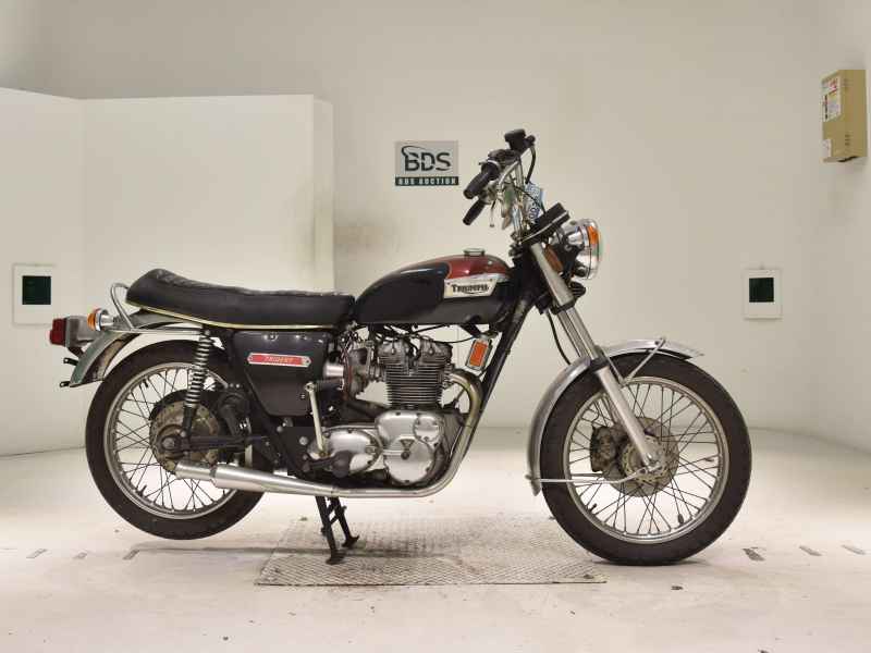 Triumph T150