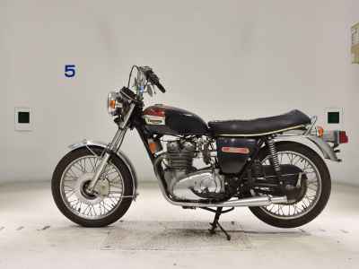 Triumph T150