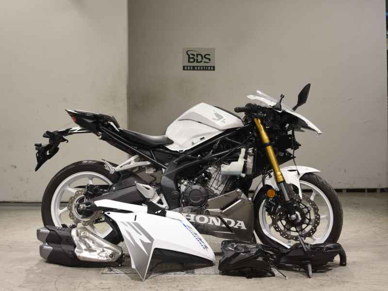 Honda CBR250RR 2023