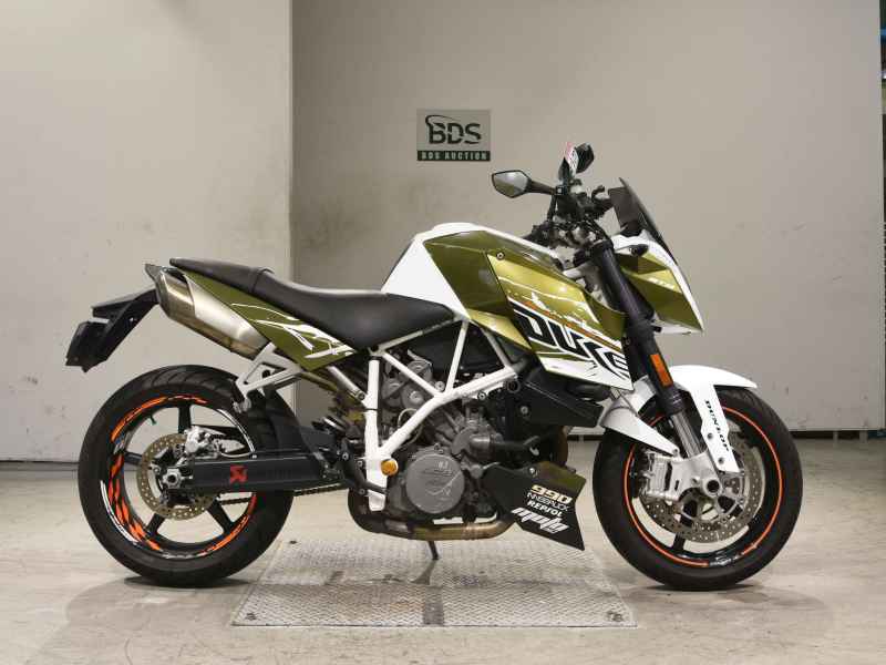 KTM 990 Duke 2011