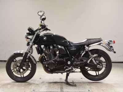 Honda CB1100 2012
