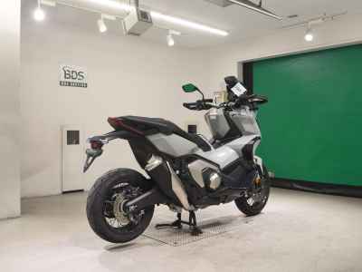 Honda X-Adv 750 2023