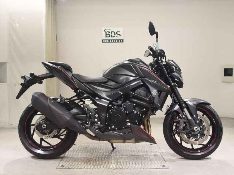 Suzuki GSX-S750 2017
