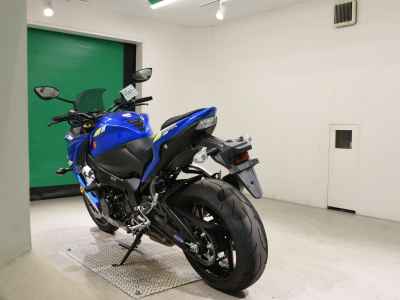 Suzuki GSX-S1000 2016
