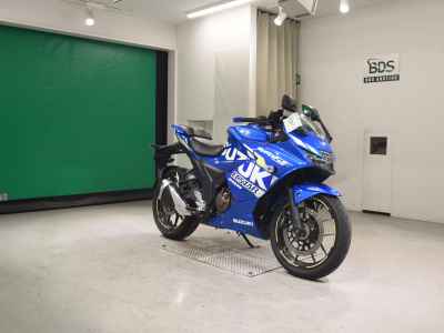 Suzuki Gixxer 250SF