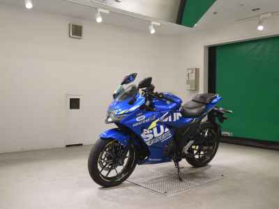 Suzuki Gixxer 250SF